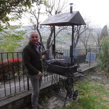 Casa Serafina Trilocale Con Arredi D'Arte E Parcheggio Privato Orvieto Eksteriør billede